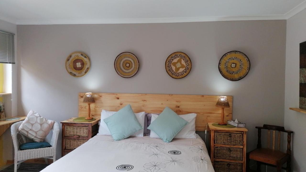 A1 Kynaston Self Catering Or Bed And Breakfast Jeffreys Bay Extérieur photo