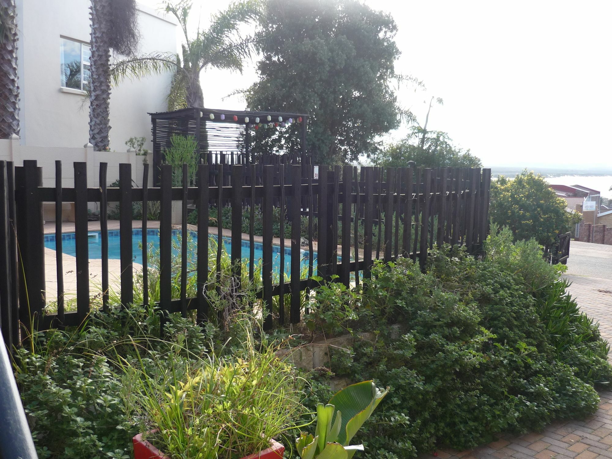 A1 Kynaston Self Catering Or Bed And Breakfast Jeffreys Bay Extérieur photo